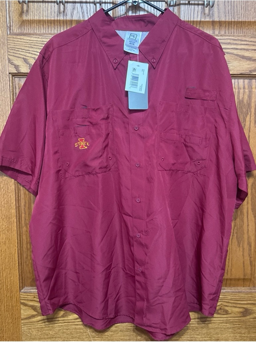 Men's XL Iowa State Cyclones Short Sleeve Button-Down Shirt -